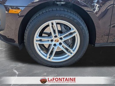 2024 Porsche Macan Base