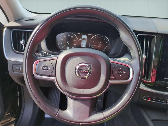 2018 Volvo XC60 T6 Momentum