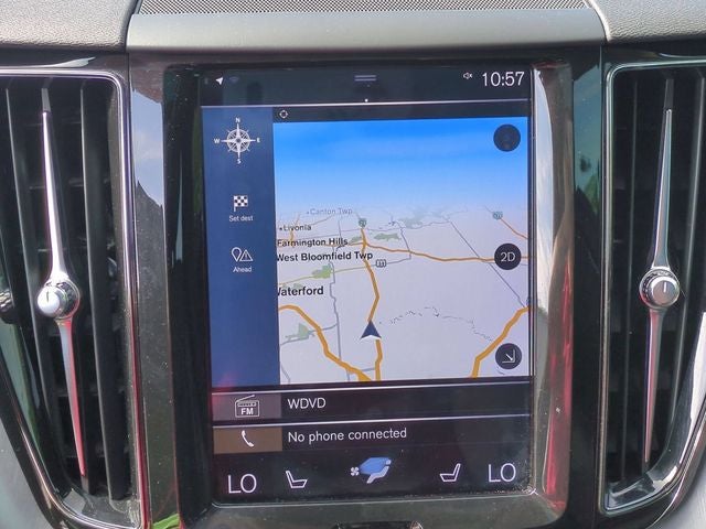 2018 Volvo XC60 T6 Momentum