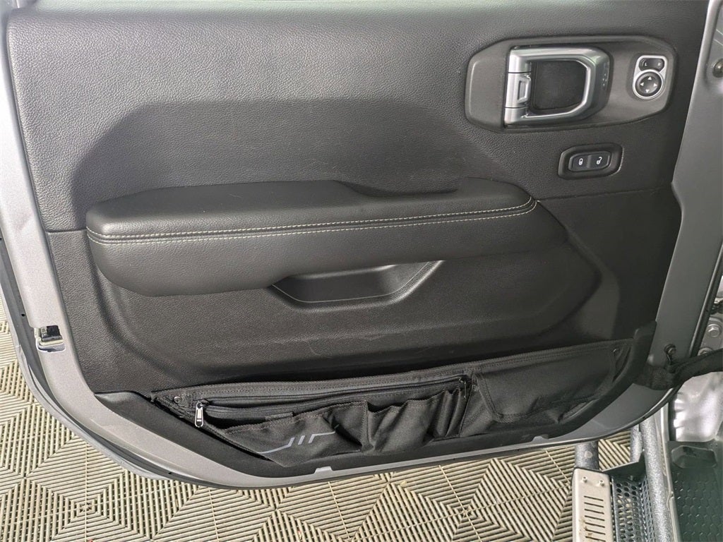 2020 Jeep Wrangler Unlimited Sahara 4x4