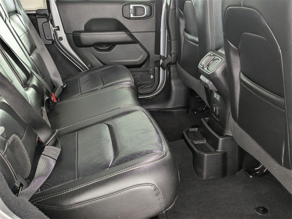 2020 Jeep Wrangler Unlimited Sahara 4x4