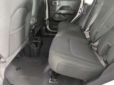 2023 Jeep Wrangler 4-Door Sahara