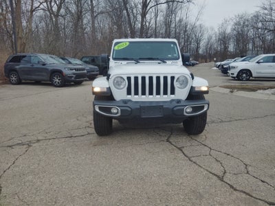 2023 Jeep Wrangler 4-Door Sahara