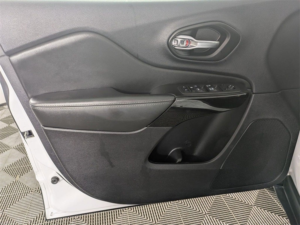 2023 Jeep Cherokee Altitude Lux 4x4