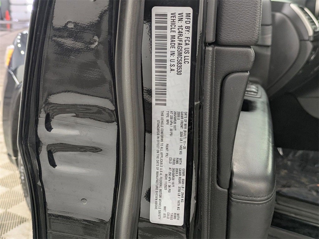 2021 Jeep Grand Cherokee Laredo X 4x4