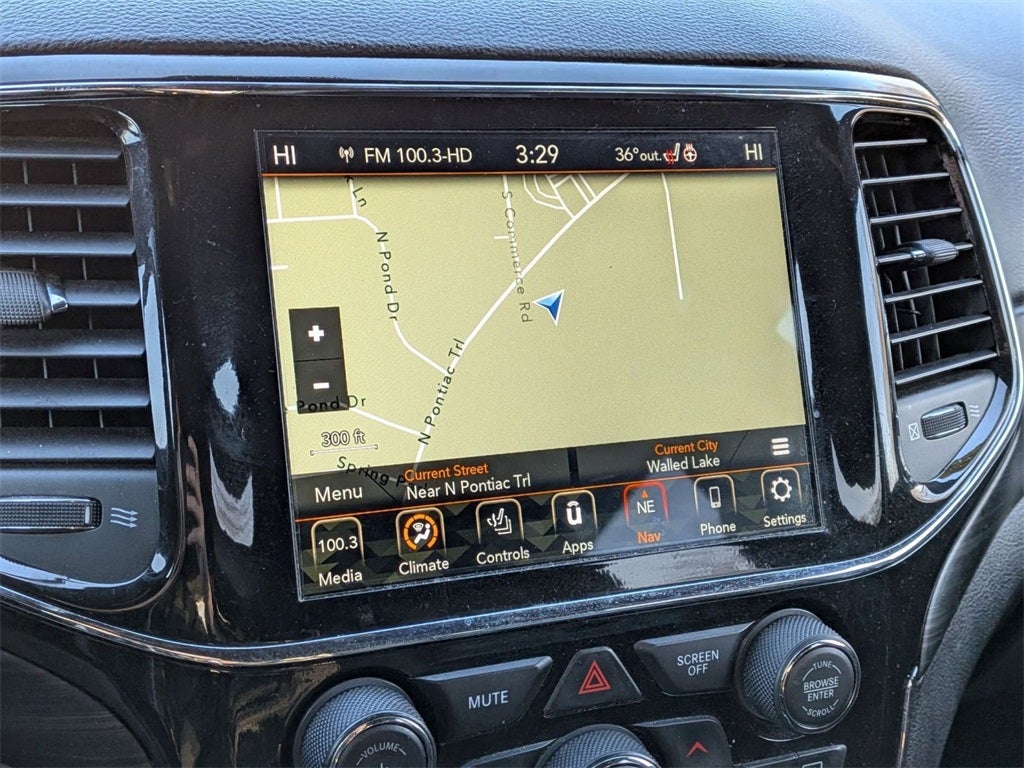 2021 Jeep Grand Cherokee Laredo X 4x4