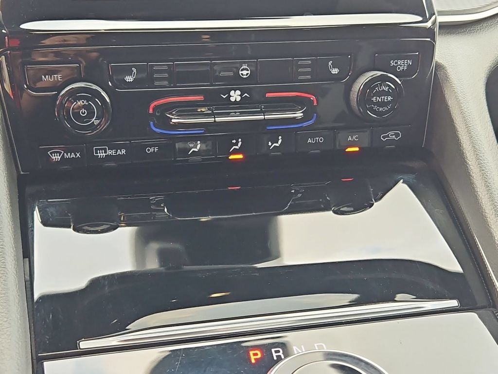2024 Jeep Grand Cherokee Laredo X 4x4