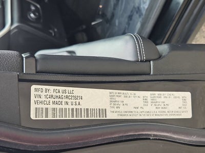 2024 Jeep Grand Cherokee Laredo X 4x4