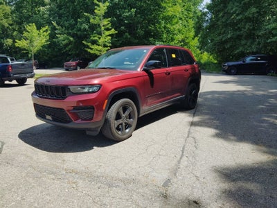 2024 Jeep Grand Cherokee Altitude