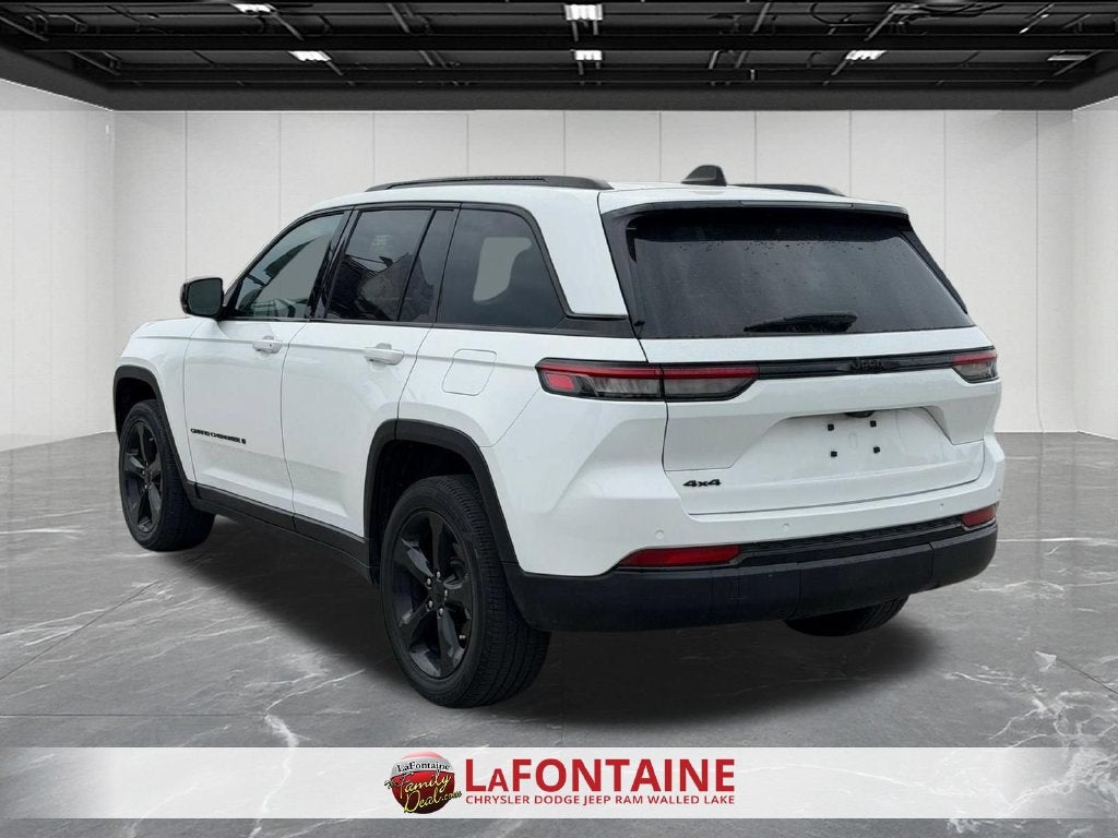 2023 Jeep Grand Cherokee Altitude 4x4