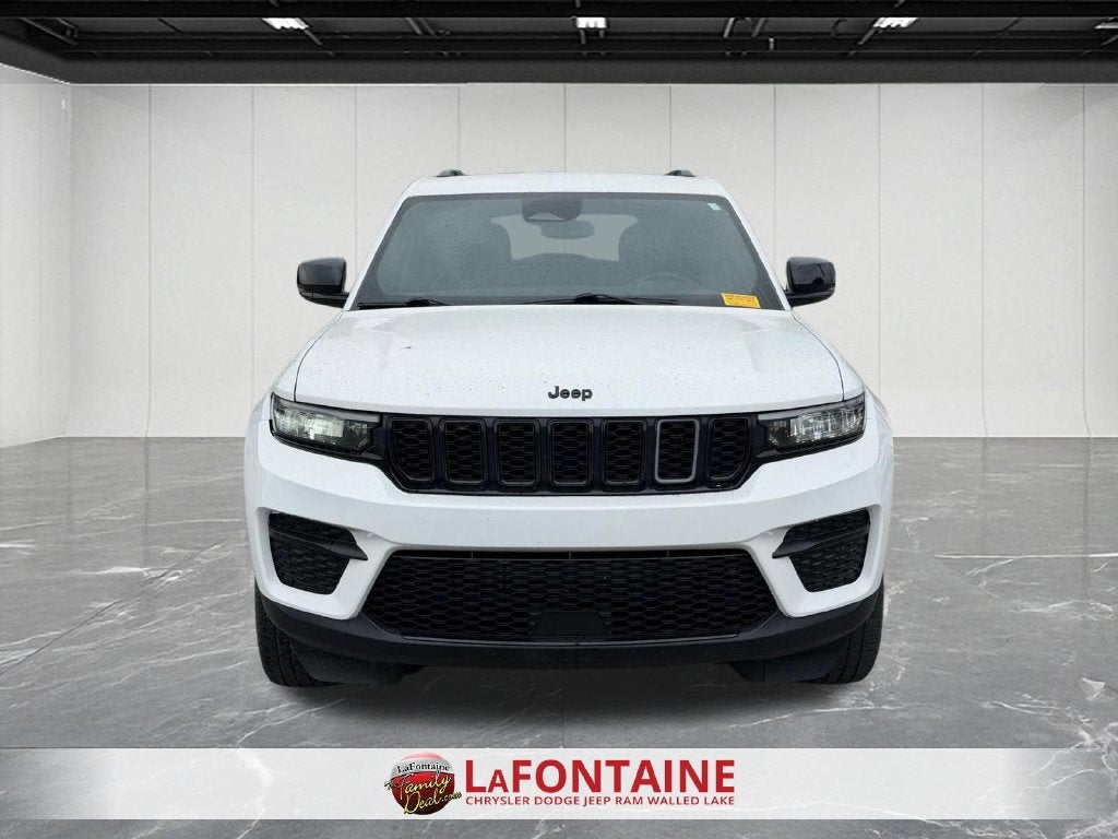 2023 Jeep Grand Cherokee Altitude 4x4