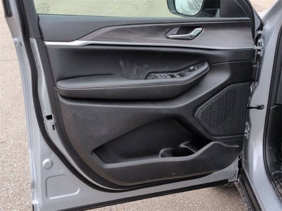 2026 Jeep Grand Cherokee GRAND CHEROKEE LAREDO ALTITUDE 4X4