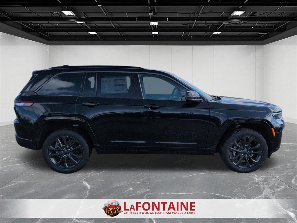2026 Jeep Grand Cherokee GRAND CHEROKEE LIMITED RESERVE 4X4