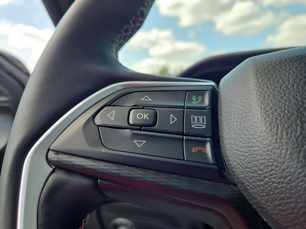 2023 Jeep Grand Cherokee L Altitude 4x4