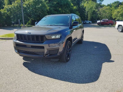 2023 Jeep Grand Cherokee L Altitude 4x4