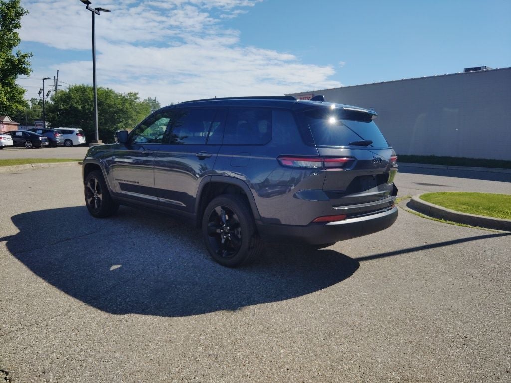 2023 Jeep Grand Cherokee L Altitude 4x4