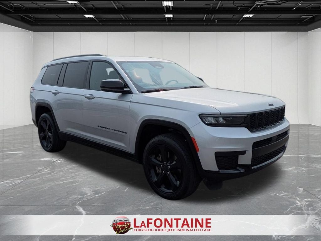 2023 Jeep Grand Cherokee L Altitude 4x4