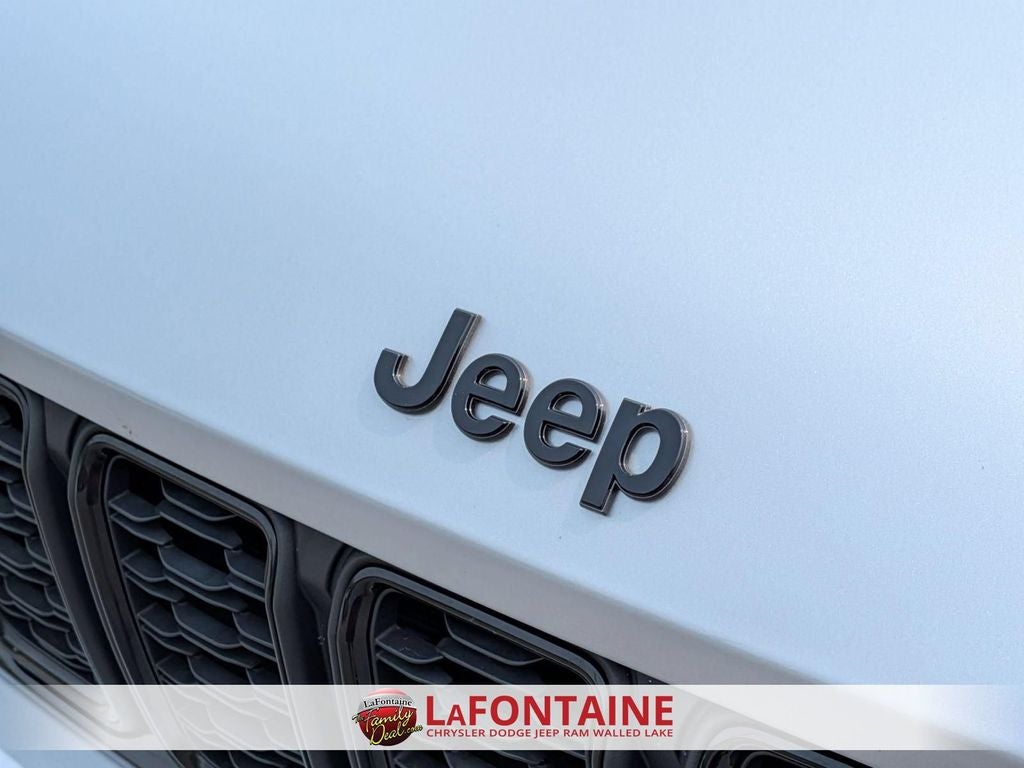 2023 Jeep Grand Cherokee L Altitude 4x4