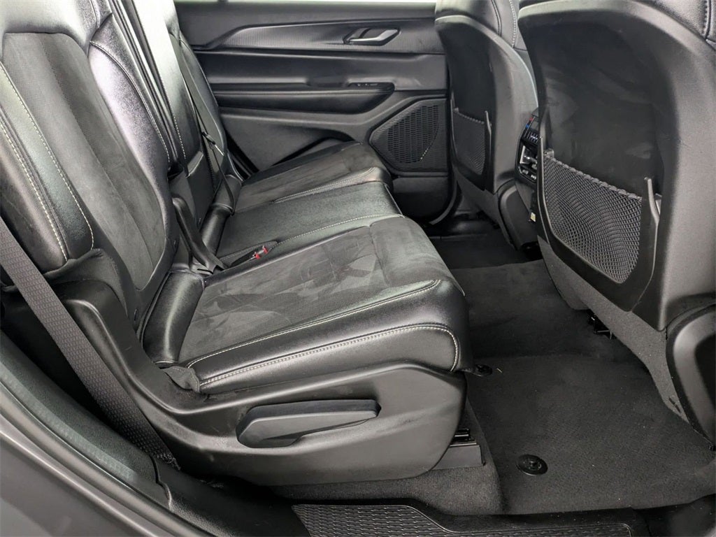 2024 Jeep Grand Cherokee L Altitude 4x4