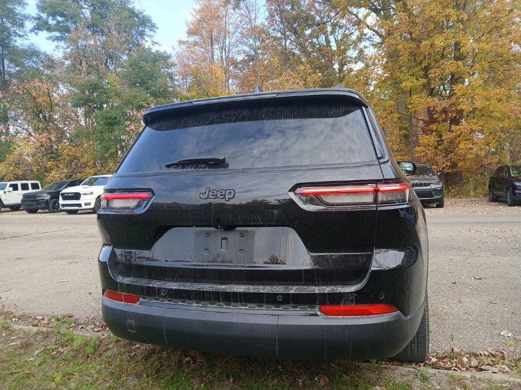 2024 Jeep Grand Cherokee L Altitude X 4x4