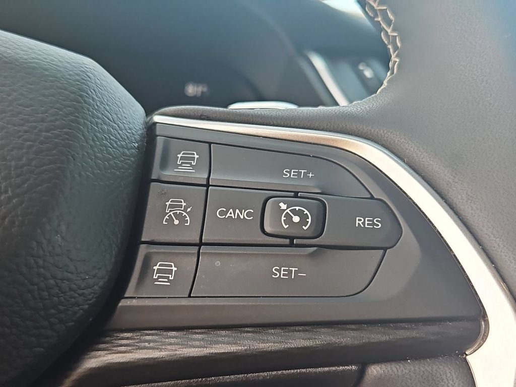2024 Jeep Grand Cherokee L Altitude X 4x4