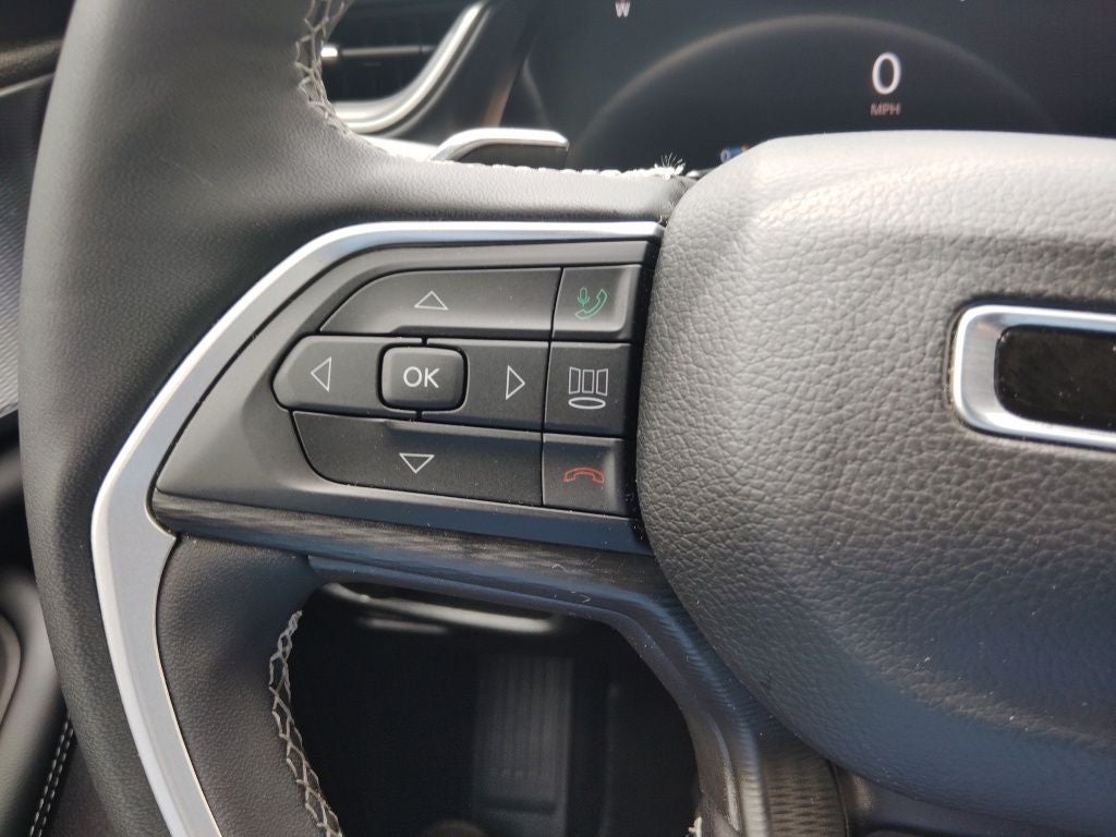 2025 Jeep Grand Cherokee L Altitude X 4x4