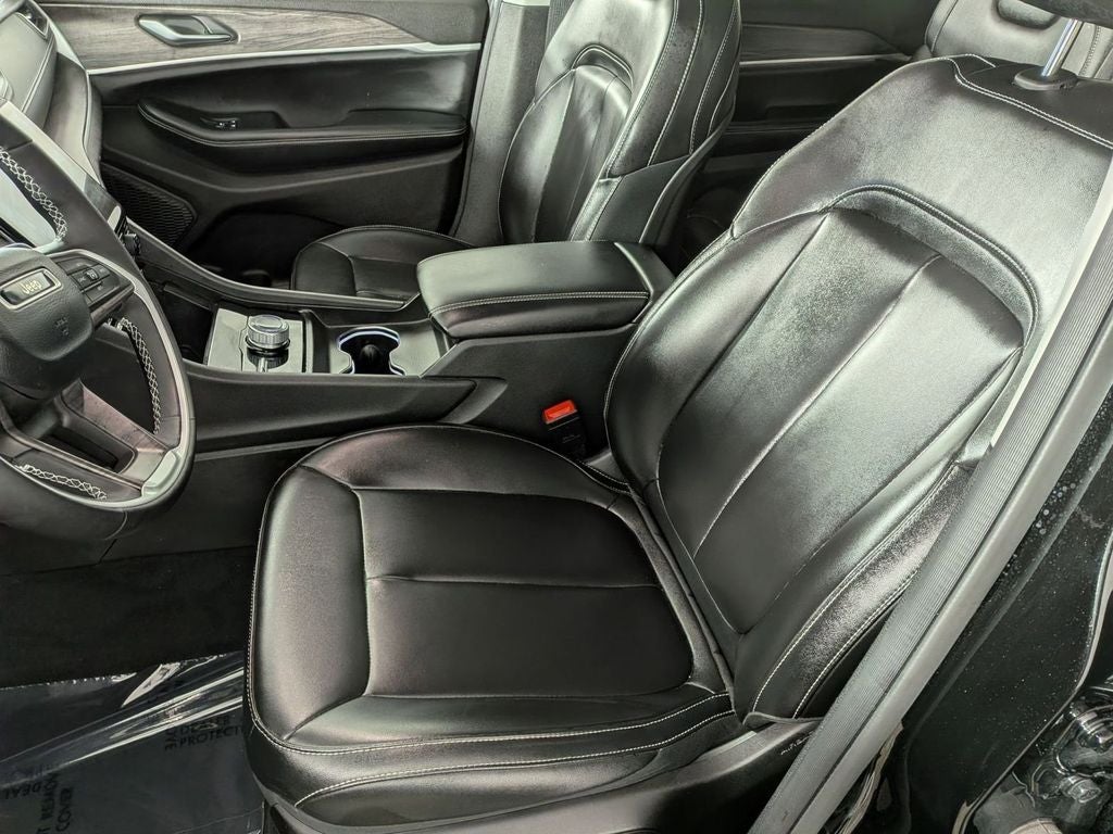 2024 Jeep Grand Cherokee L Limited 4x4