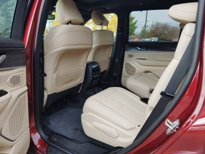 2025 Jeep Grand Cherokee L Limited 4x4