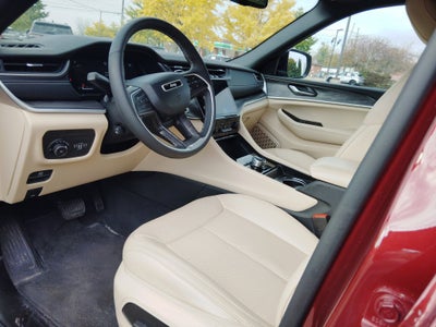 2025 Jeep Grand Cherokee L Limited 4x4