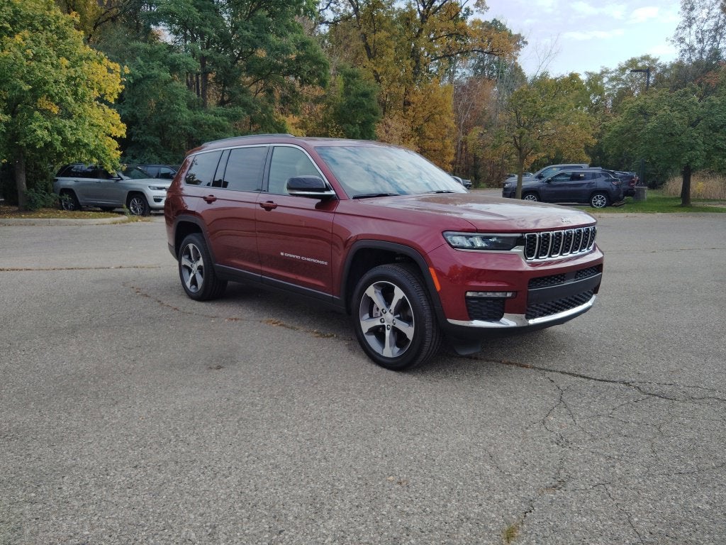 2025 Jeep Grand Cherokee L Limited 4x4