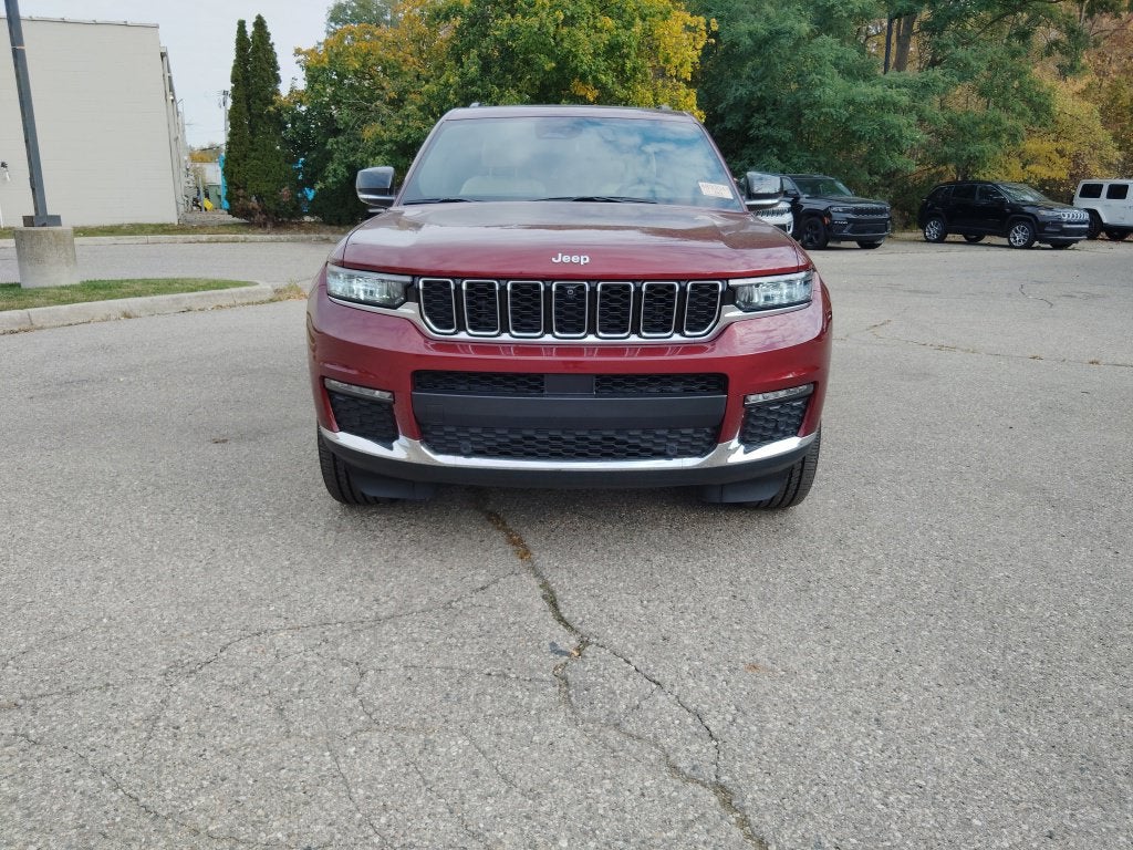 2025 Jeep Grand Cherokee L Limited 4x4