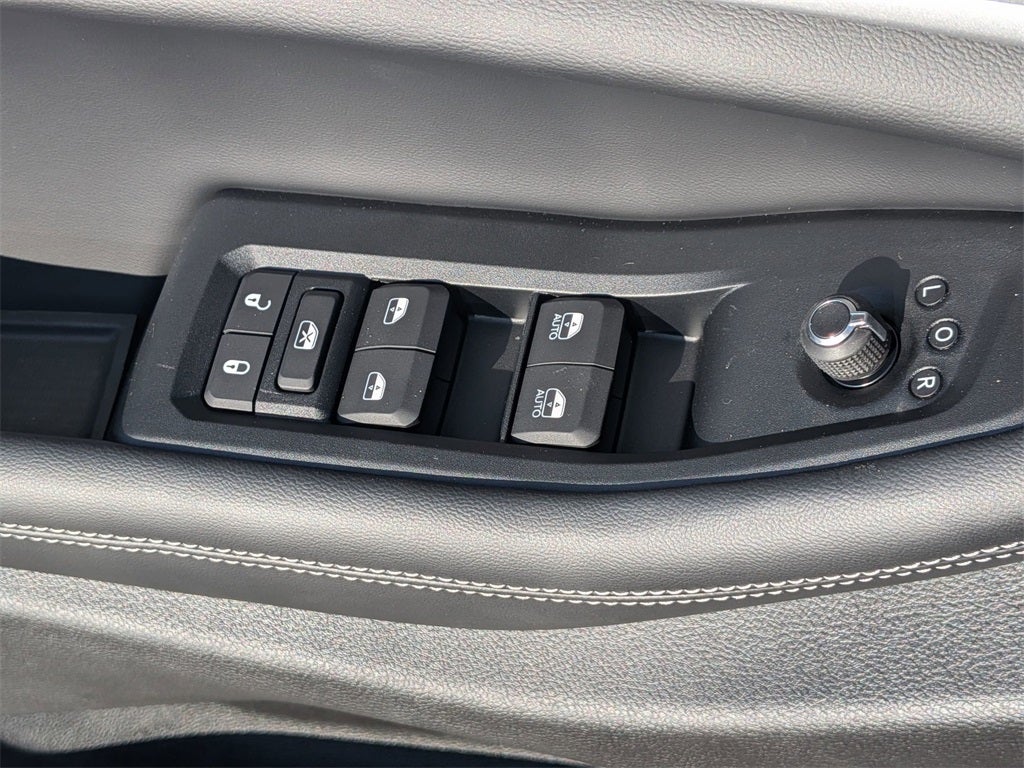 2025 Jeep Grand Cherokee L GRAND CHEROKEE L LIMITED 4X4