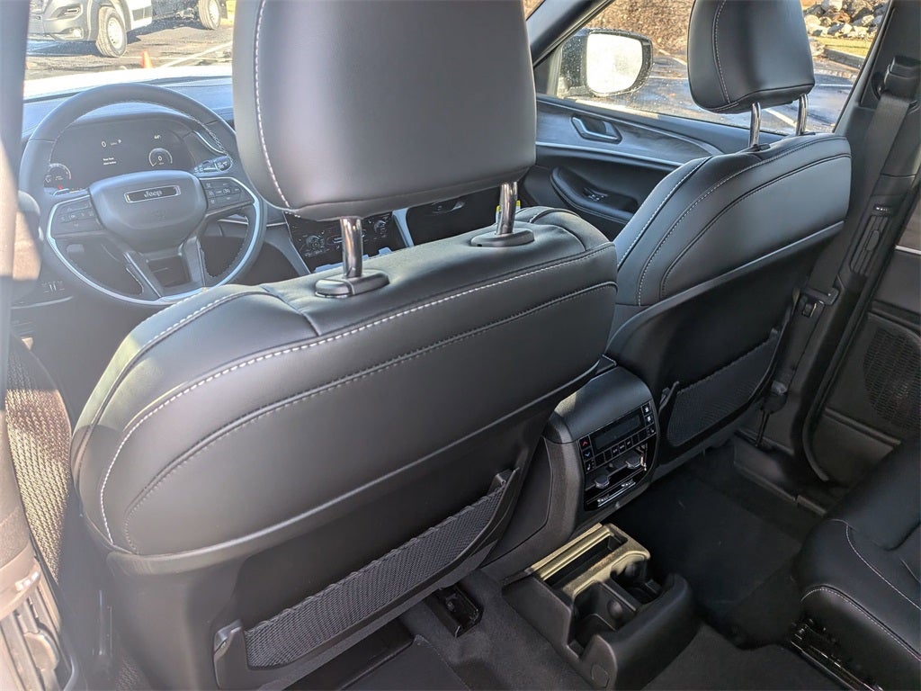 2025 Jeep Grand Cherokee L GRAND CHEROKEE L LIMITED 4X4