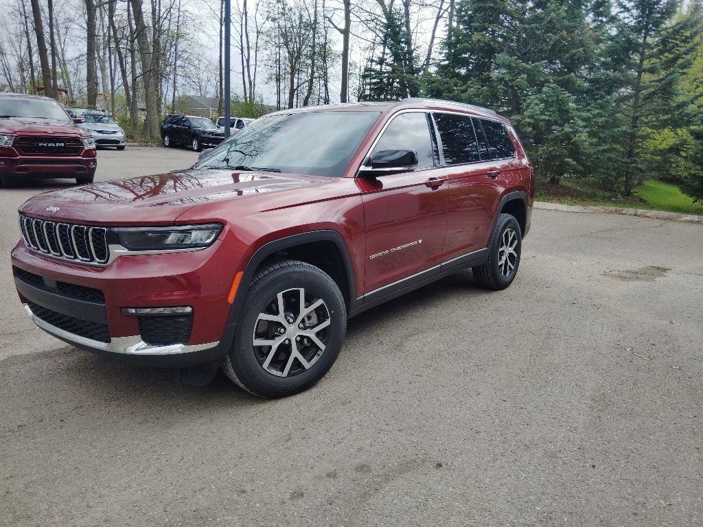 2023 Jeep Grand Cherokee L Limited 4x4
