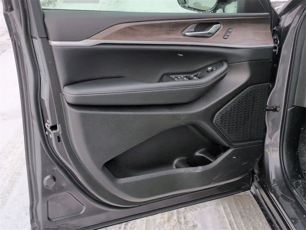 2025 Jeep Grand Cherokee L GRAND CHEROKEE L LIMITED 4X4