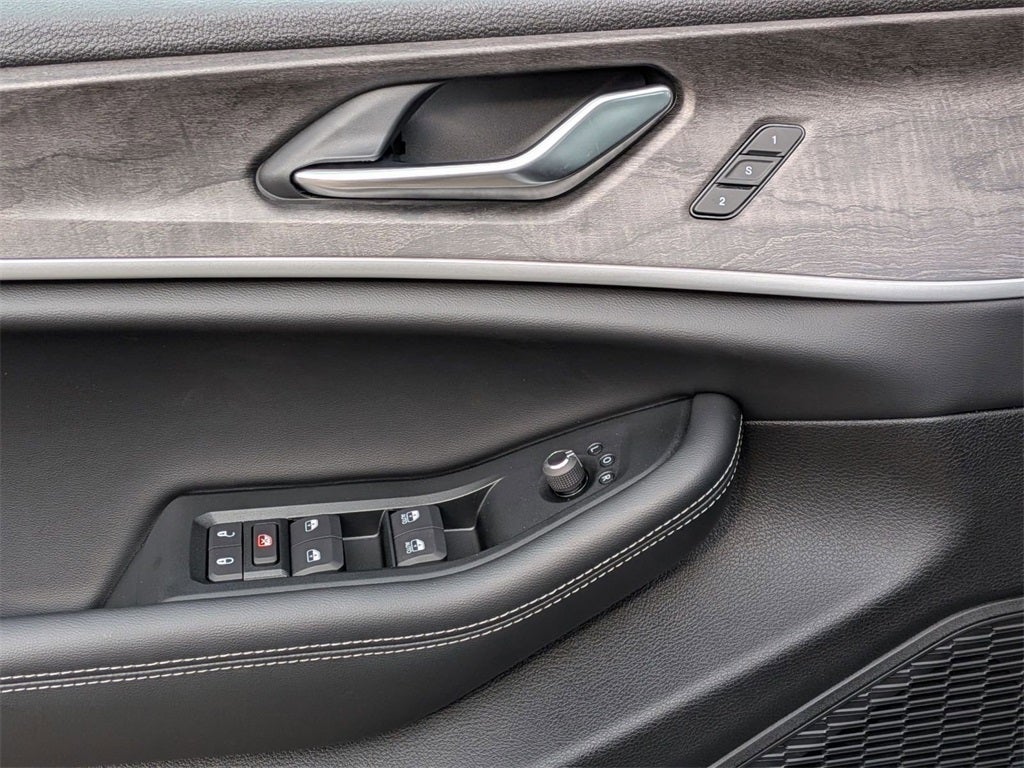 2025 Jeep Grand Cherokee L GRAND CHEROKEE L LIMITED 4X4