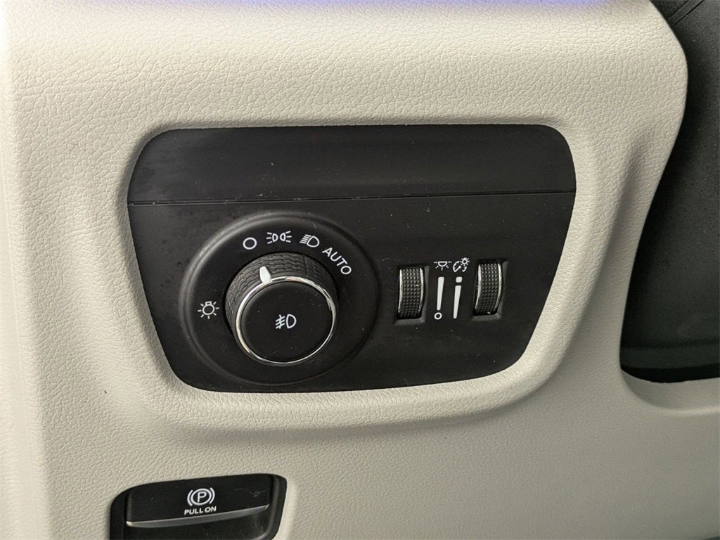 2023 Jeep Grand Cherokee L Overland 4x4