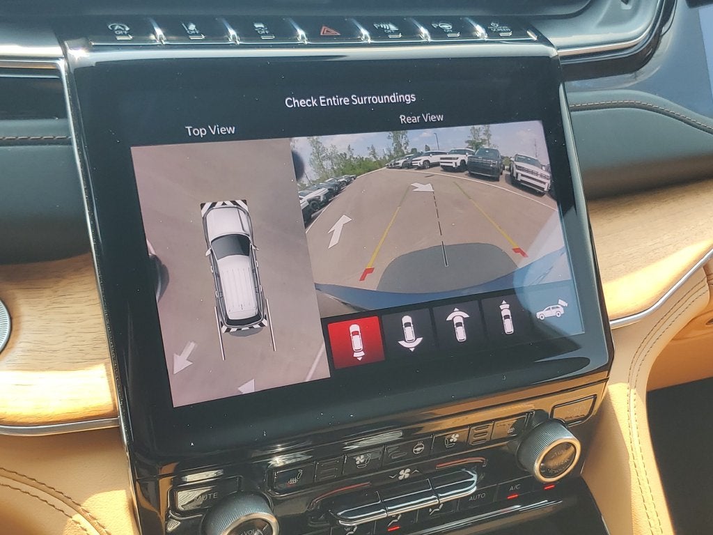 2023 Jeep Grand Cherokee L Summit Reserve 4x4