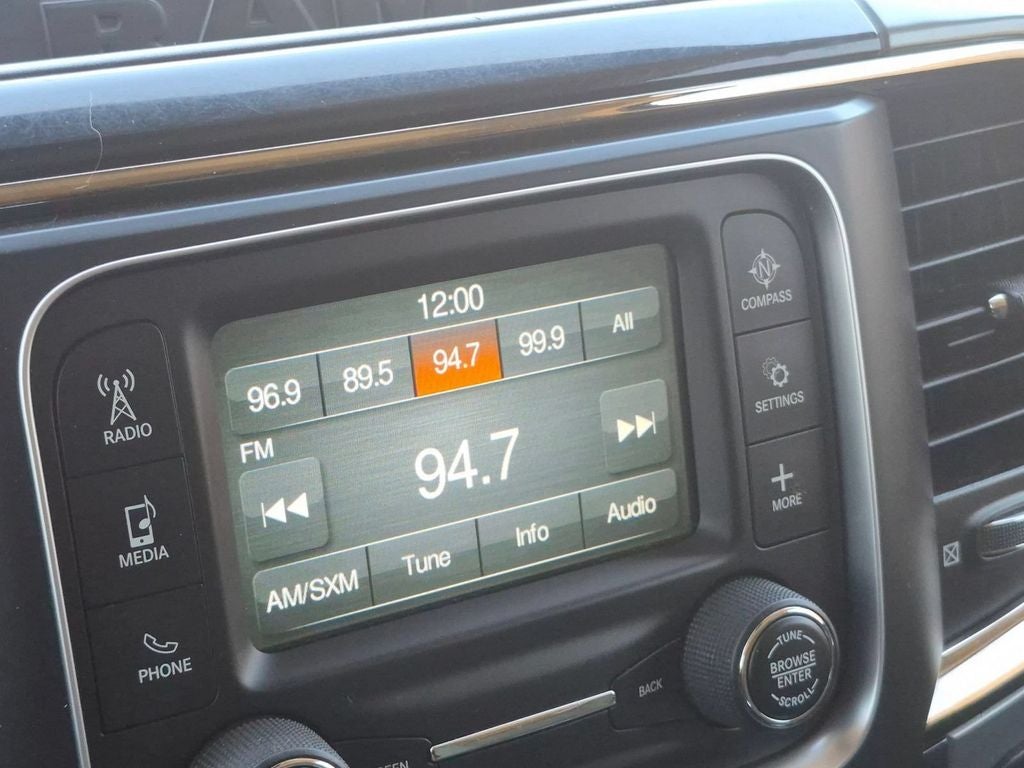 2019 RAM 1500 Classic SLT