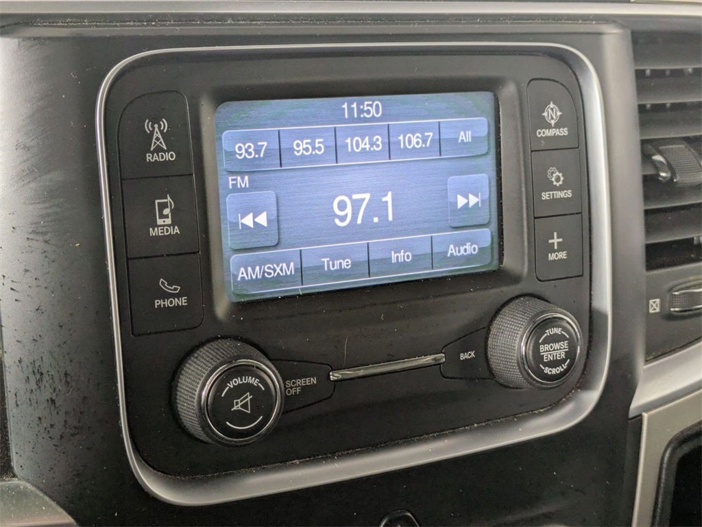 2017 RAM 1500 SLT Crew Cab 4x4 6'4' Box