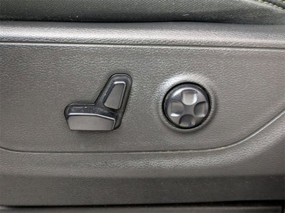 2019 RAM 1500 Big Horn/Lone Star Crew Cab 4x4 5'7' Box