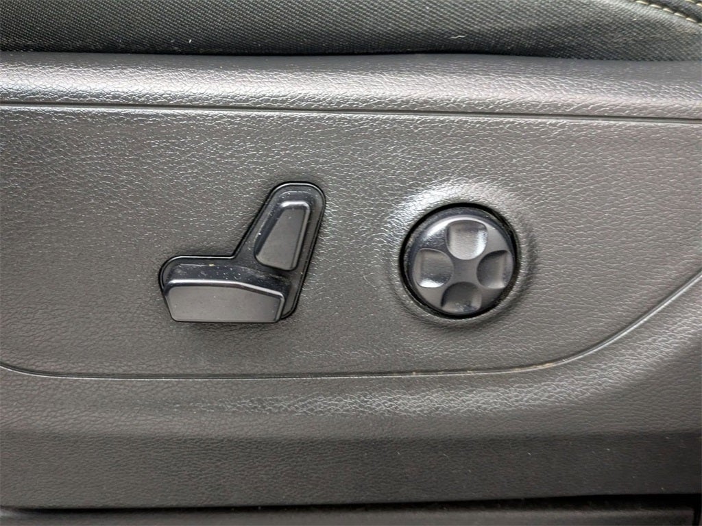 2019 RAM 1500 Big Horn/Lone Star Crew Cab 4x4 5'7' Box