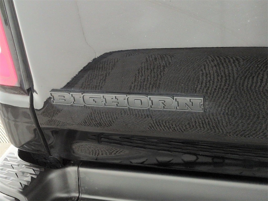 2024 RAM 1500 Big Horn Crew Cab 4x4 5'7' Box