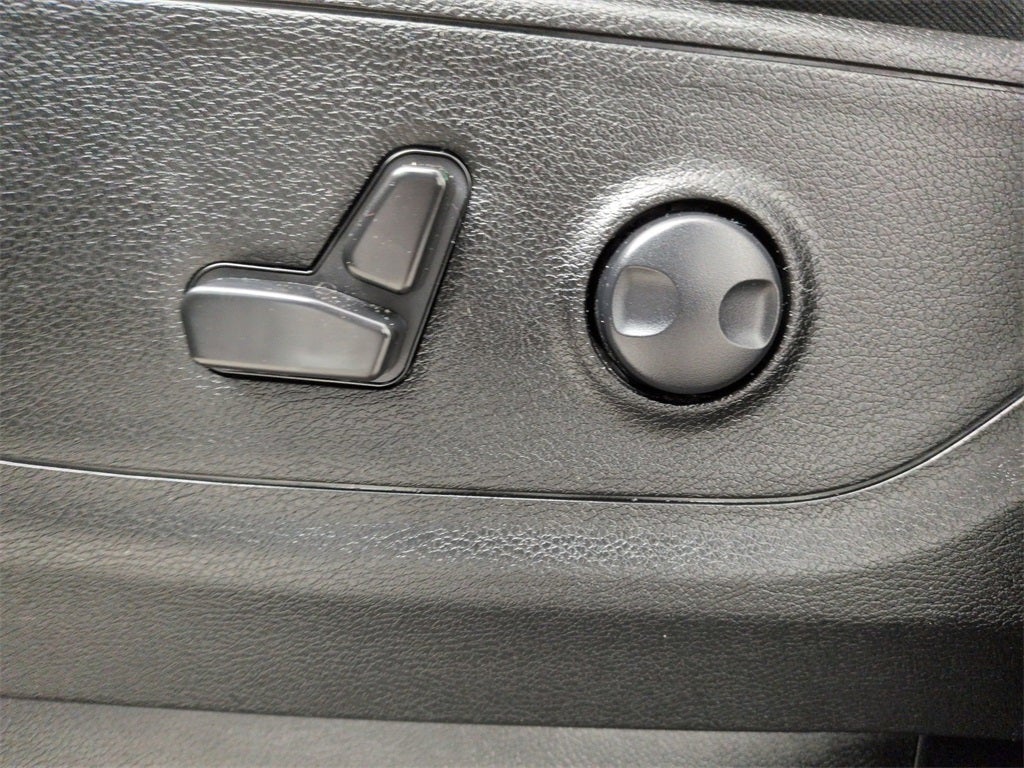 2024 RAM 1500 Big Horn Crew Cab 4x4 5'7' Box