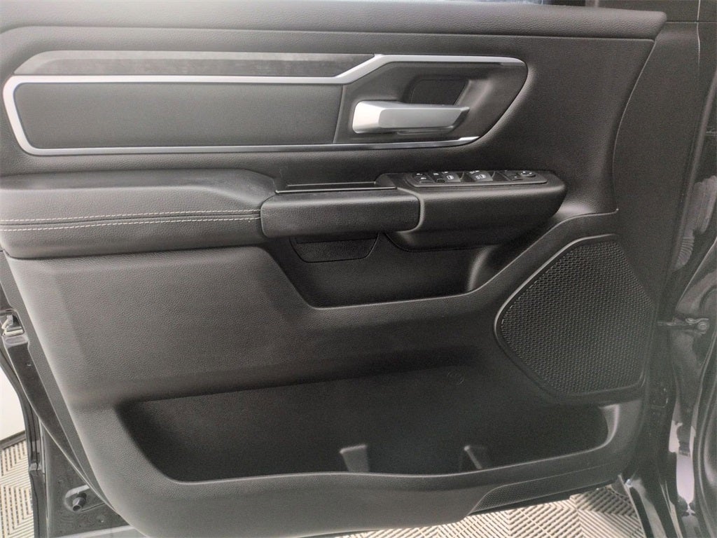 2024 RAM 1500 Big Horn Crew Cab 4x4 5'7' Box