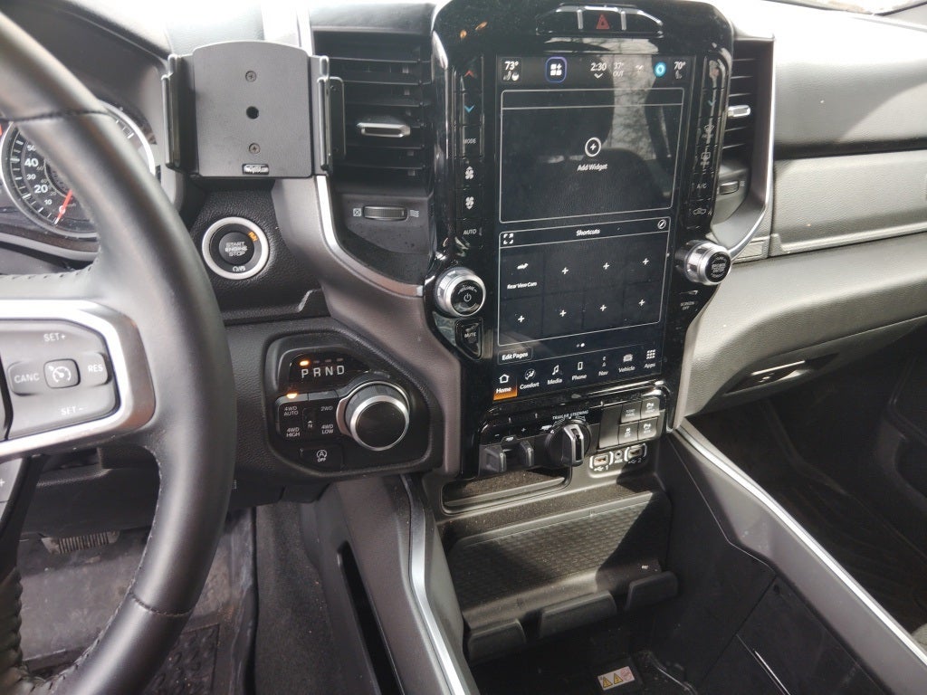 2024 RAM 1500 Big Horn Crew Cab 4x4 5'7' Box