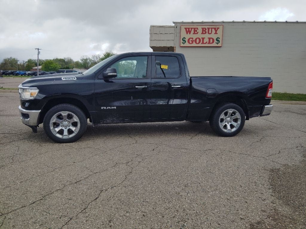 2020 RAM 1500 Big Horn Quad Cab 4x4 6'4' Box