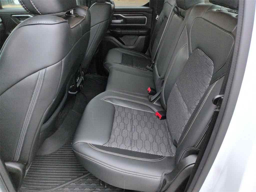 2022 RAM 1500 Big Horn Quad Cab 4x4 6'4' Box