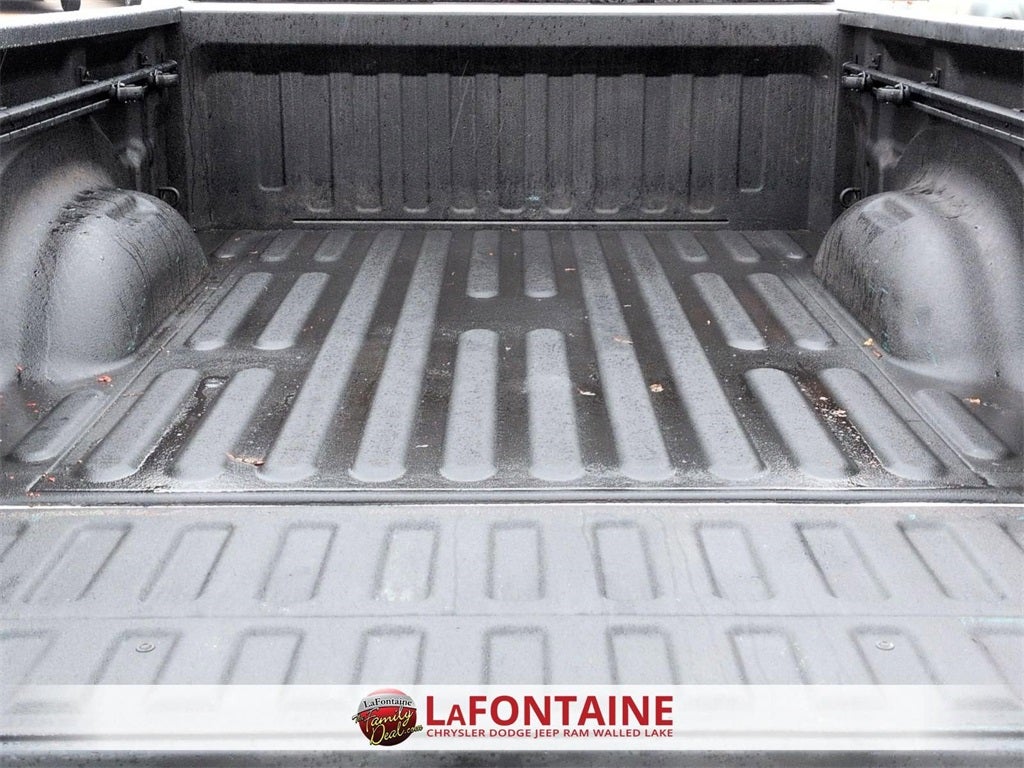 2022 RAM 1500 Big Horn Quad Cab 4x4 6'4' Box