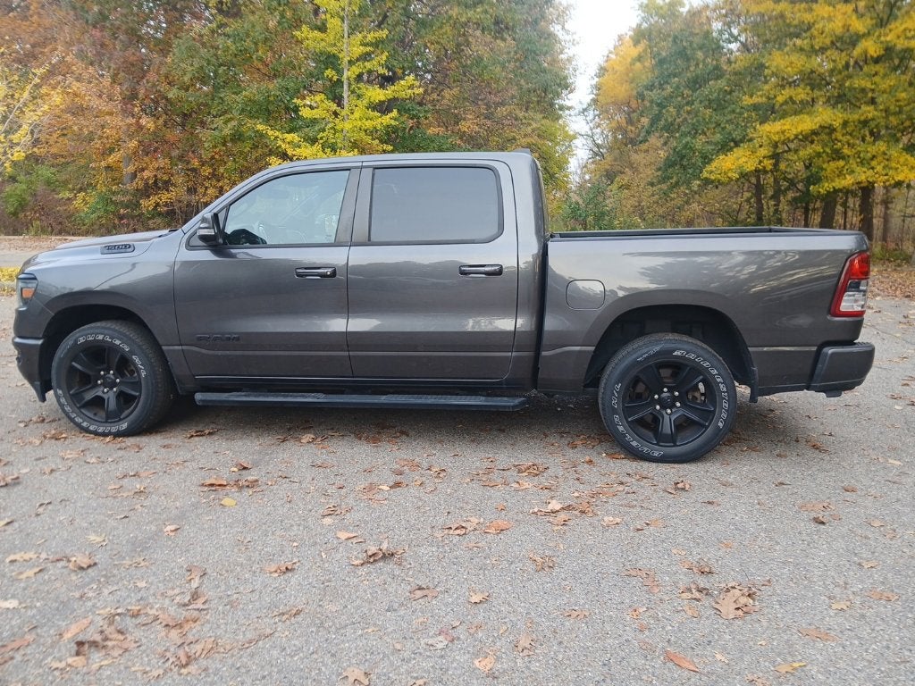 2020 RAM 1500 Big Horn Crew Cab 4x4 5'7' Box